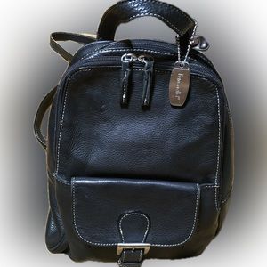 Tignanello Pebbled Leather Backpack Rucksack Bag Buckle Front Flap